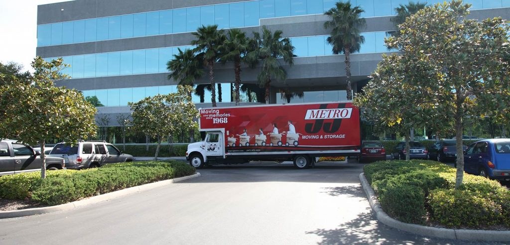Commercial moving truck