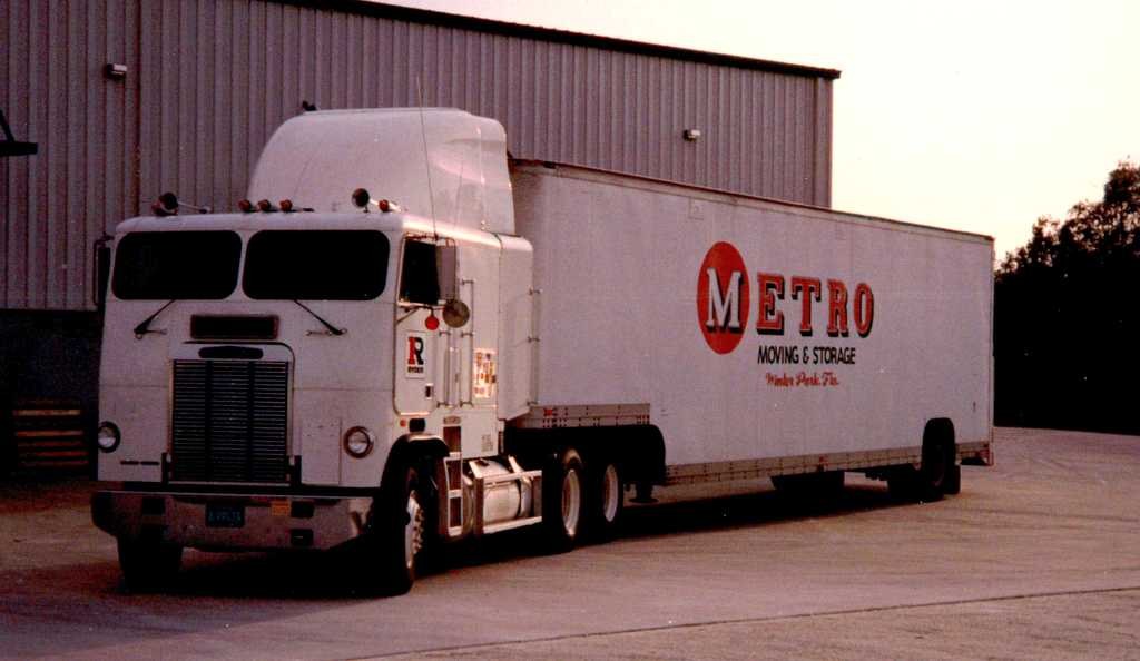 Historic J&J Metro truck
