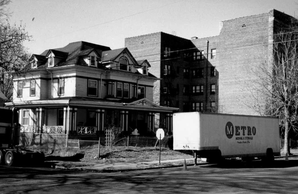 J&J Metro trailer